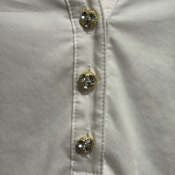 Lilly Pulitzer White Ruffle Sleeve with Rhinestone Buttons Top Size M - EUC - Picture 2 of 6